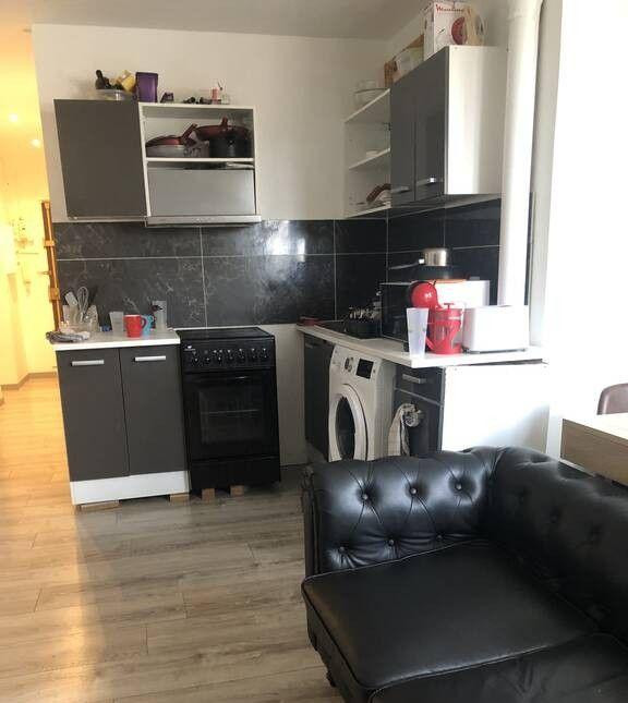 
                                                Colocation
                                                 Chambre meublée dans une colocation 79 m² Nanterre