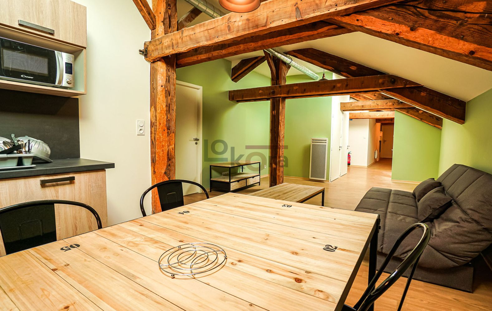 
                                                Location
                                                 Chambre meublée de 16 m² - Colocation