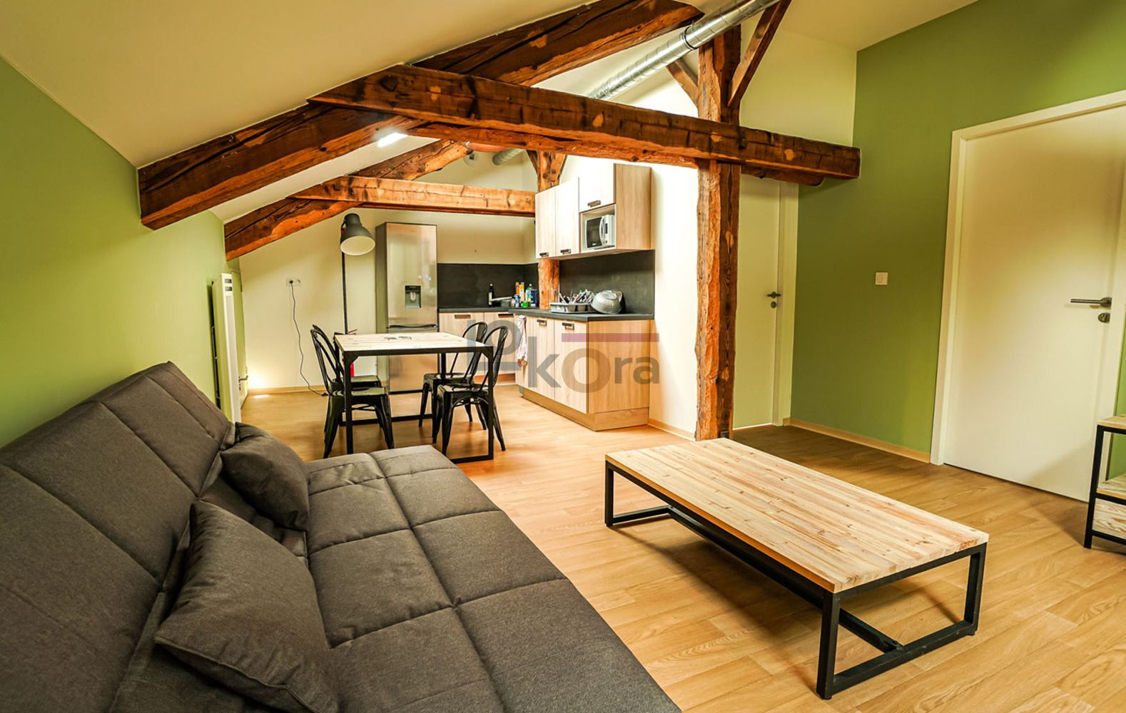 
                                                Location
                                                 Chambre meublée de 16 m² - Colocation