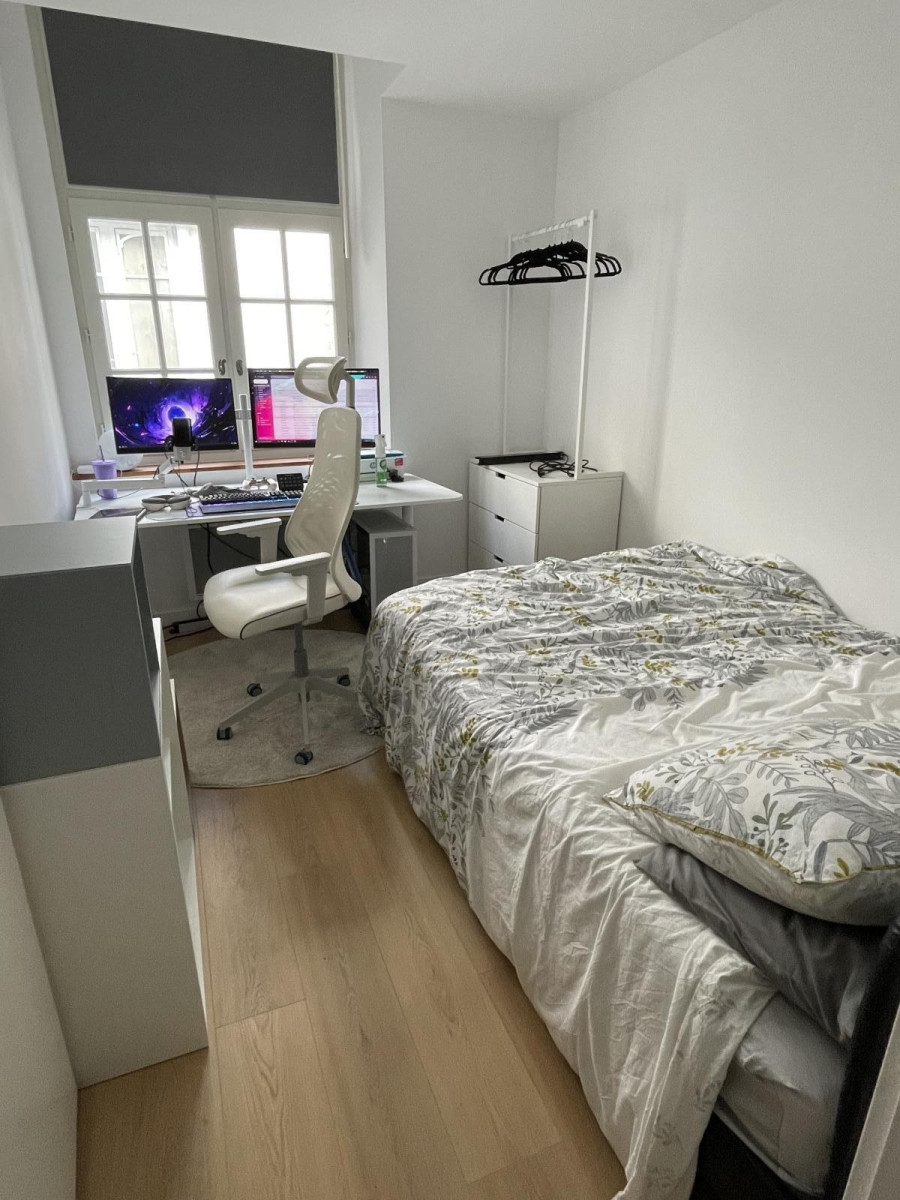 
                                                Colocation
                                                 Chambre meublée en appartement 53 m2 centre-ville