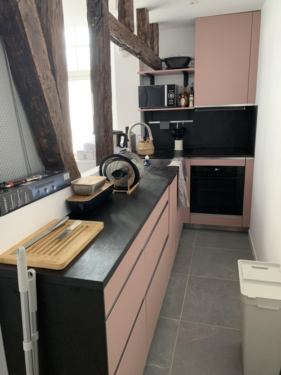 
                                                Colocation
                                                 Chambre meublée en appartement 53 m2 centre-ville