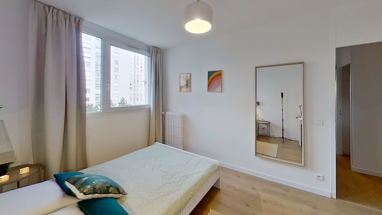 
                                                Colocation
                                                 Chambre meublée en colocation