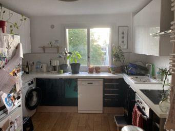 
                                                Colocation
                                                 Chambre pour étudiant ou jeune actif