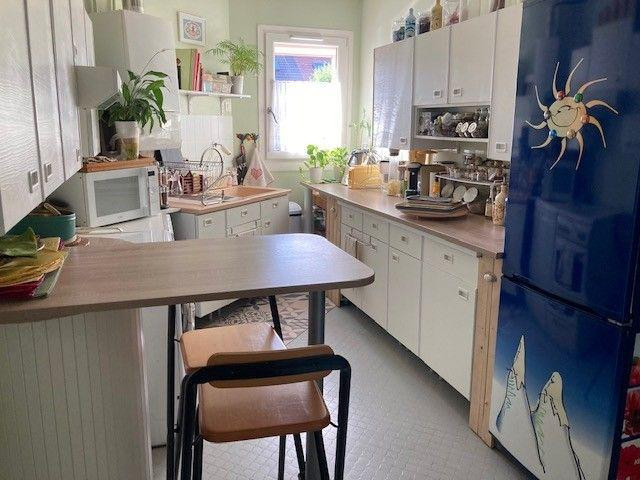 
                                                Colocation
                                                 Chambre pour Etudiante