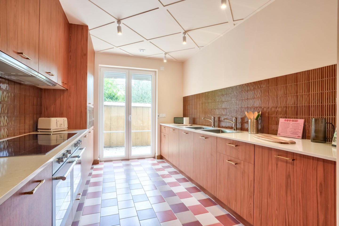
                                                Colocation
                                                 Chambre privée avec sdb - Issy-Les-Moulineaux