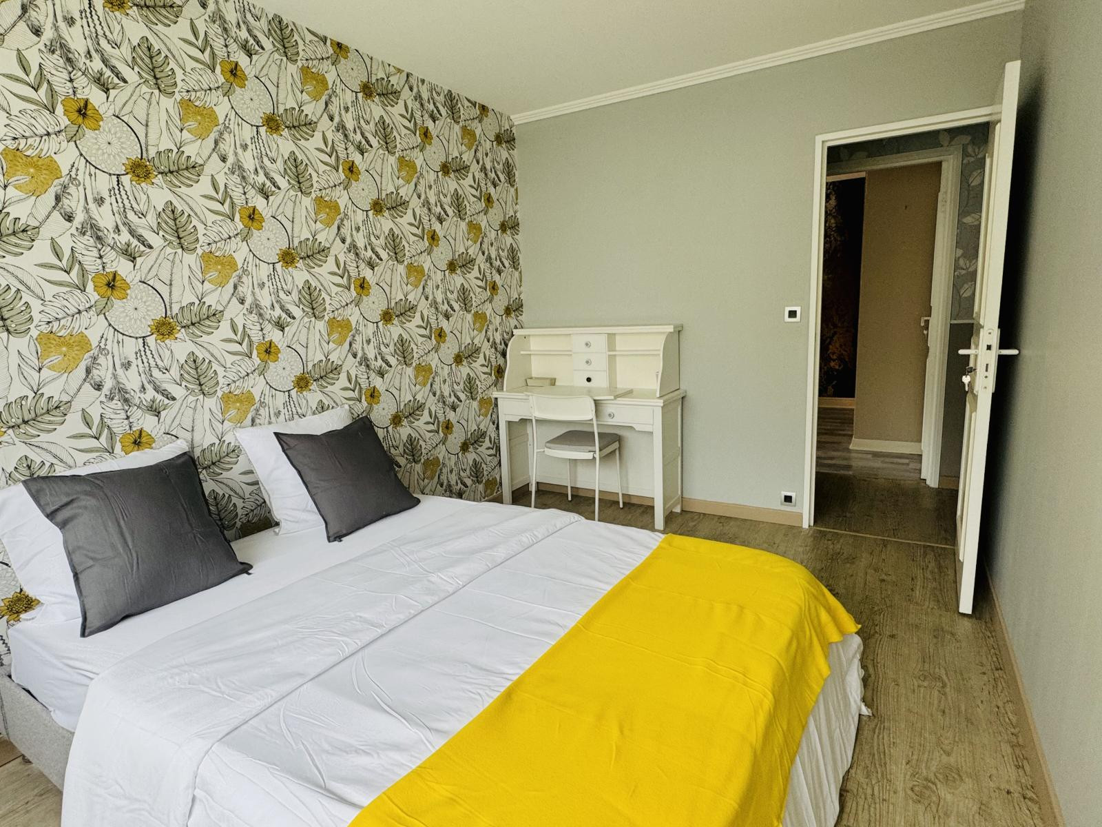 
                                                Colocation
                                                 Chambre privée dans une magnifique Colocation !