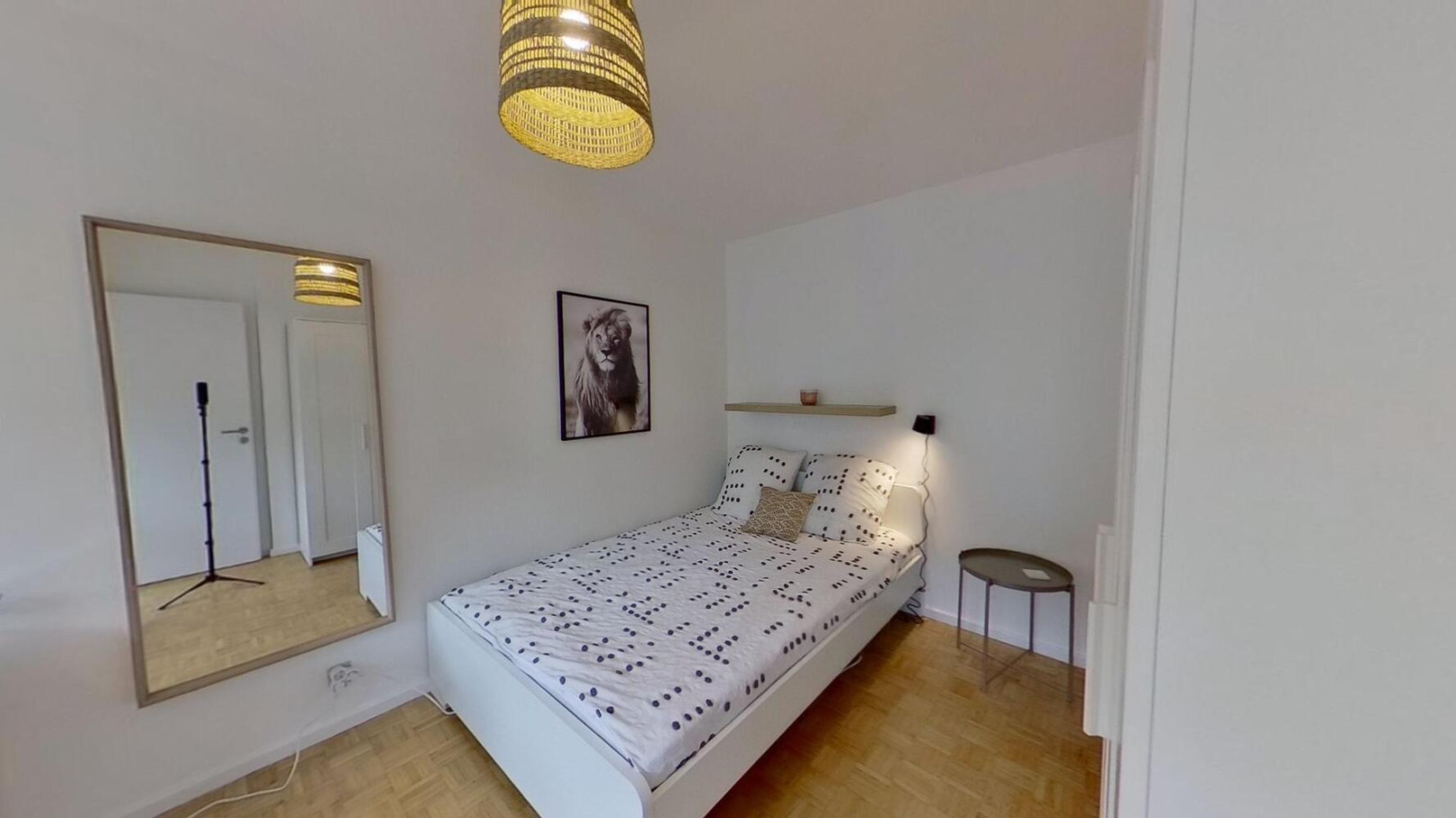 
                                                Colocation
                                                 Chambre privée en colocation
