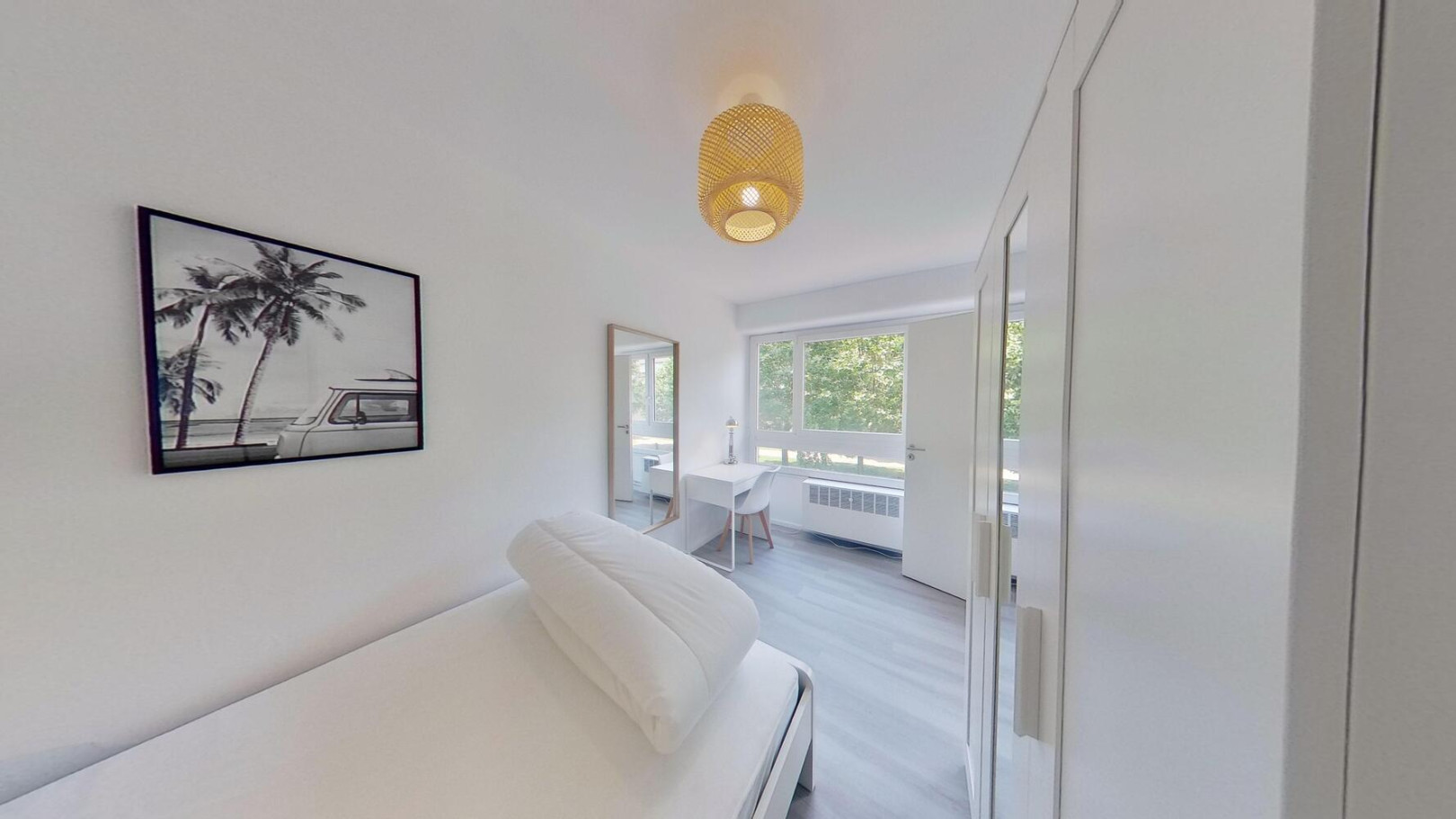 
                                                Colocation
                                                 Chambre privée en colocation