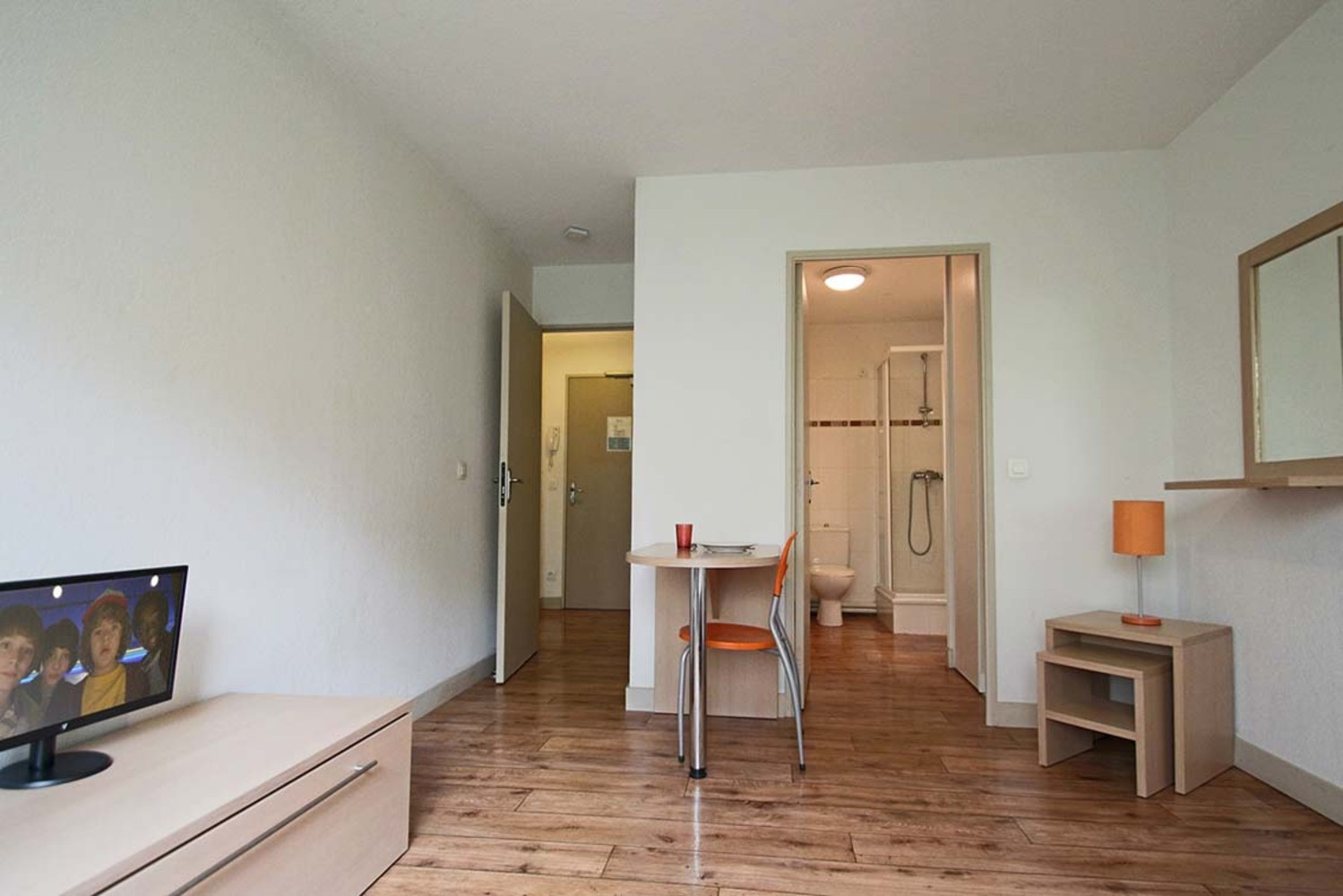 
                                                Location
                                                 Chambre privée en colocation