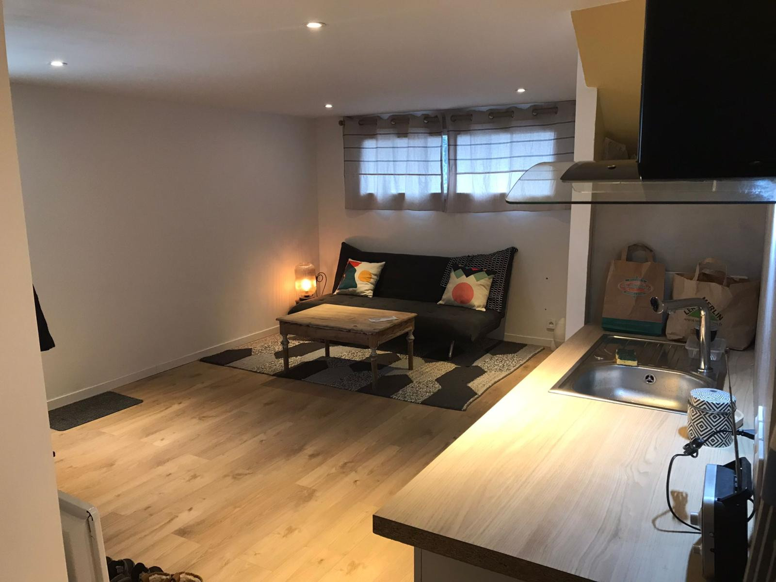
                                                Colocation
                                                 Chambre/SDB/WC privé pour étudiant
