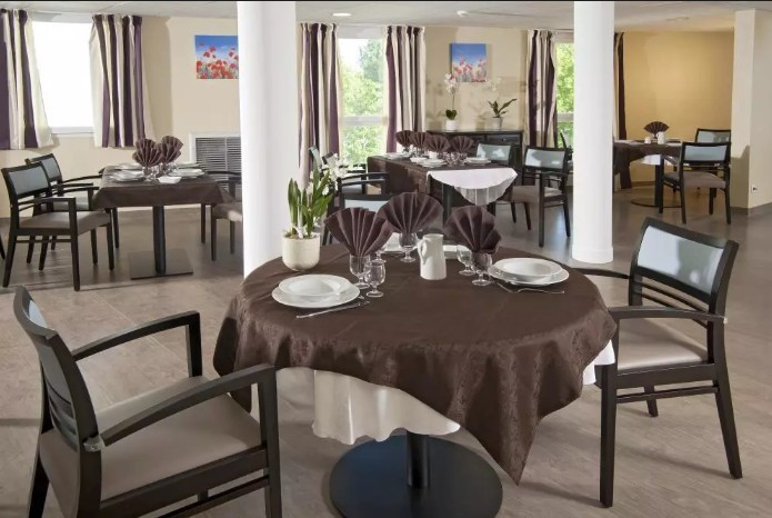 
                                                Vente
                                                 Chambre simple Lmnp renta. 5.60 %