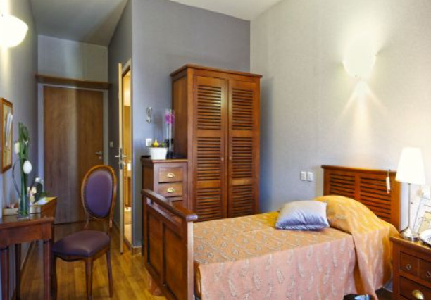 
                                                Vente
                                                 Chambre simple Lmnp renta. 5.80 %