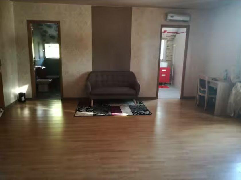 
                                                Colocation
                                                 Chambre/suite de 45m2