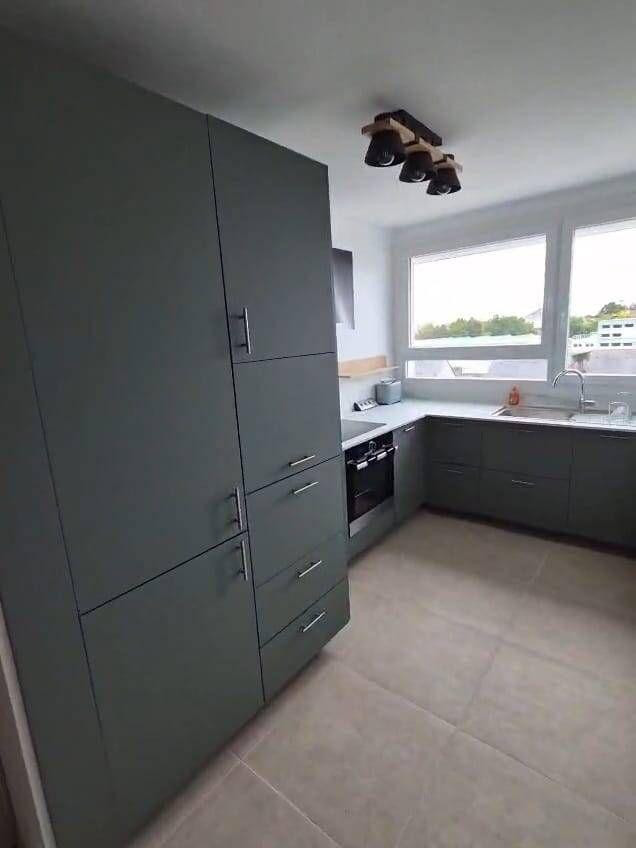 
                                                Colocation
                                                 Chambre TOUT INCLUS (Élec + internet + chauffage)