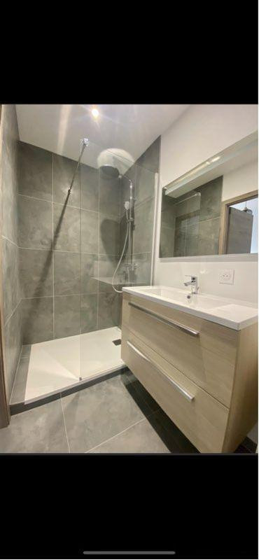 
                                                Colocation
                                                 Chambres avec sdb/wc privés dans coloc 250m²