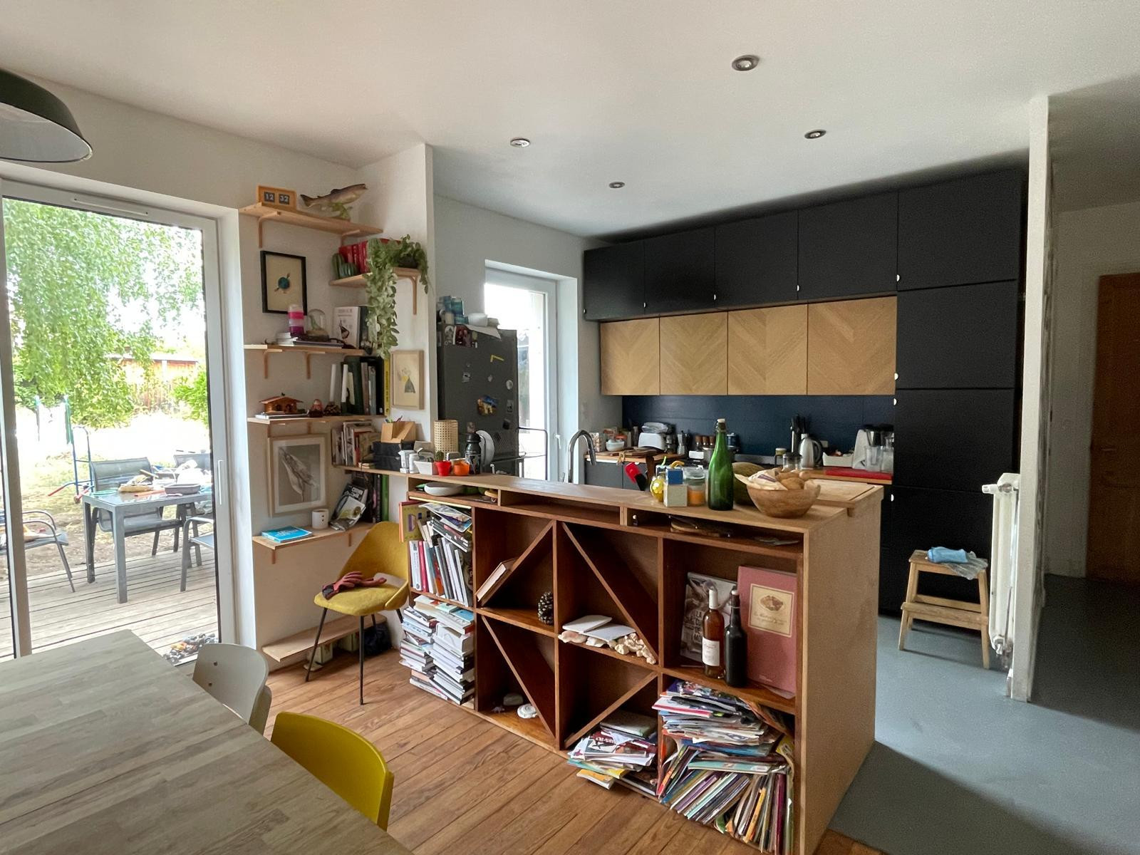 
                                                Colocation
                                                 Chambres dans maison tranquille