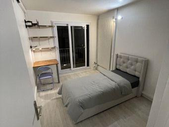 
                                                Colocation
                                                 Chambres dispo dans belle coloc 78m²