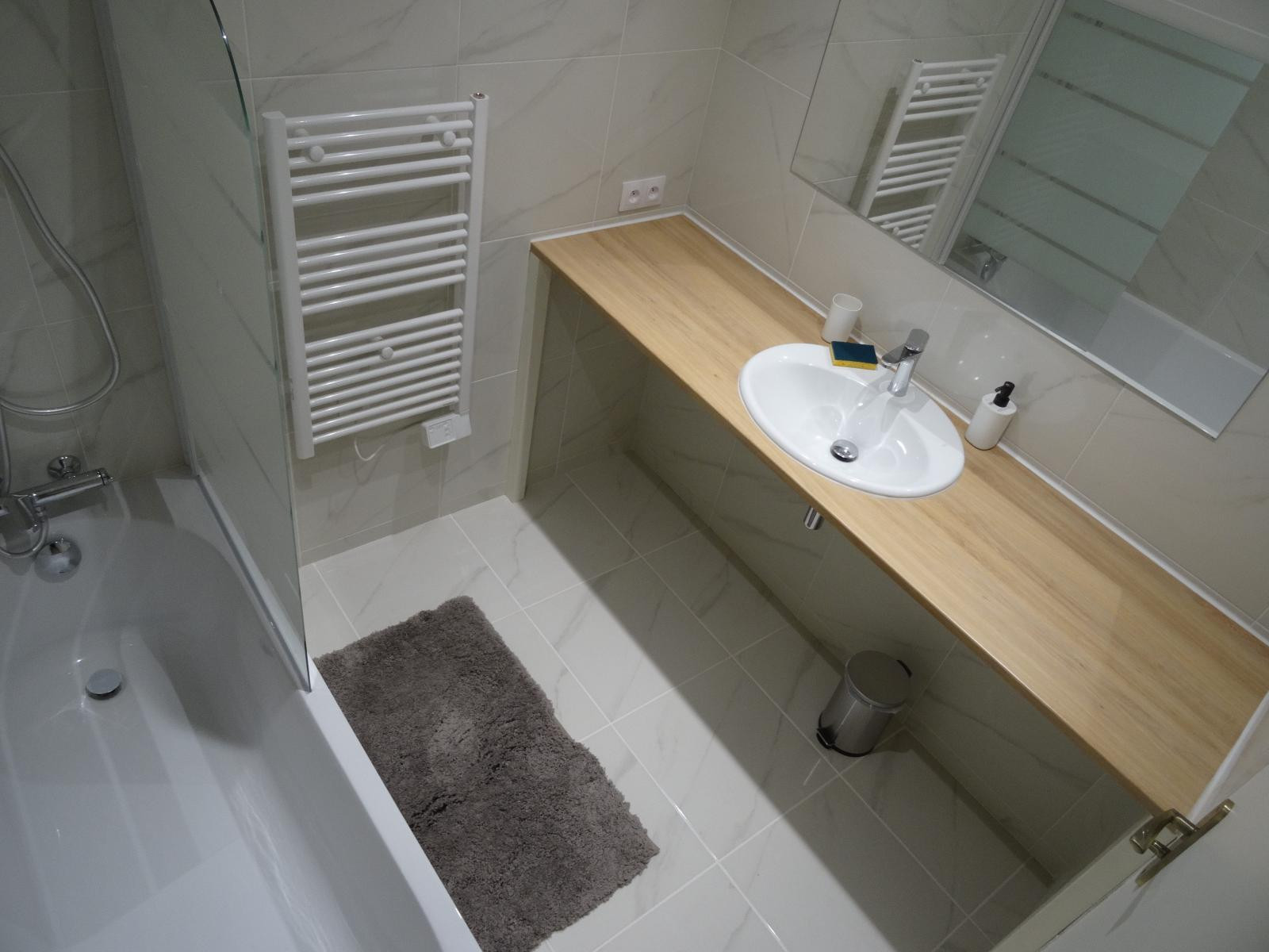 
                                                Colocation
                                                 Chambres en colocation 65m² Cours Julien