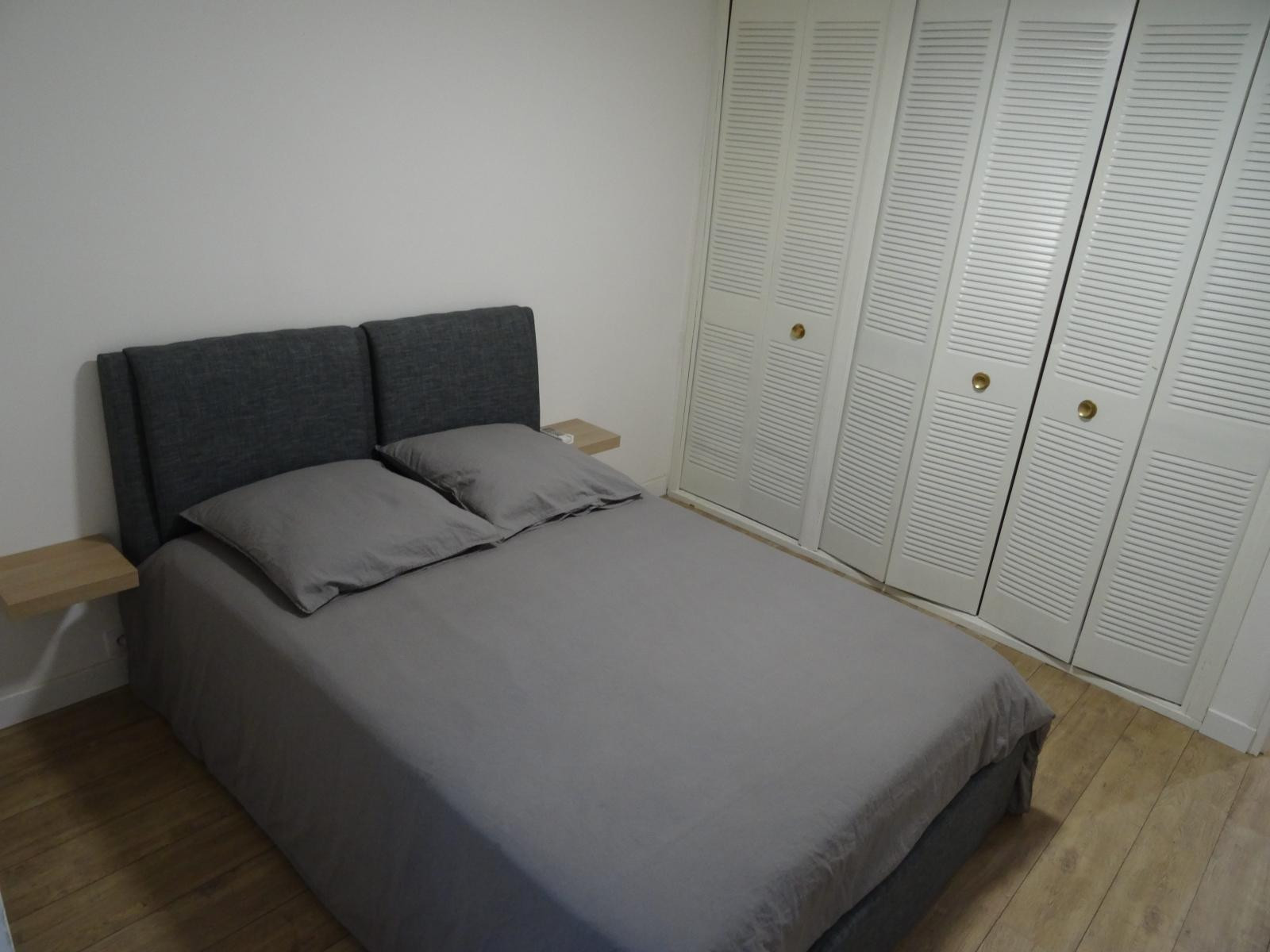 
                                                Colocation
                                                 Chambres en colocation 65m² Cours Julien