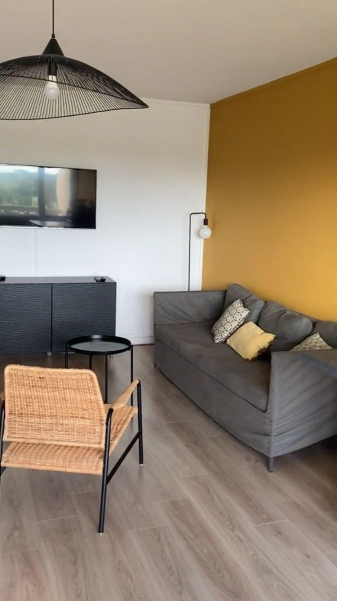 
                                                Colocation
                                                 Chambres en colocation *tramway & commerces*