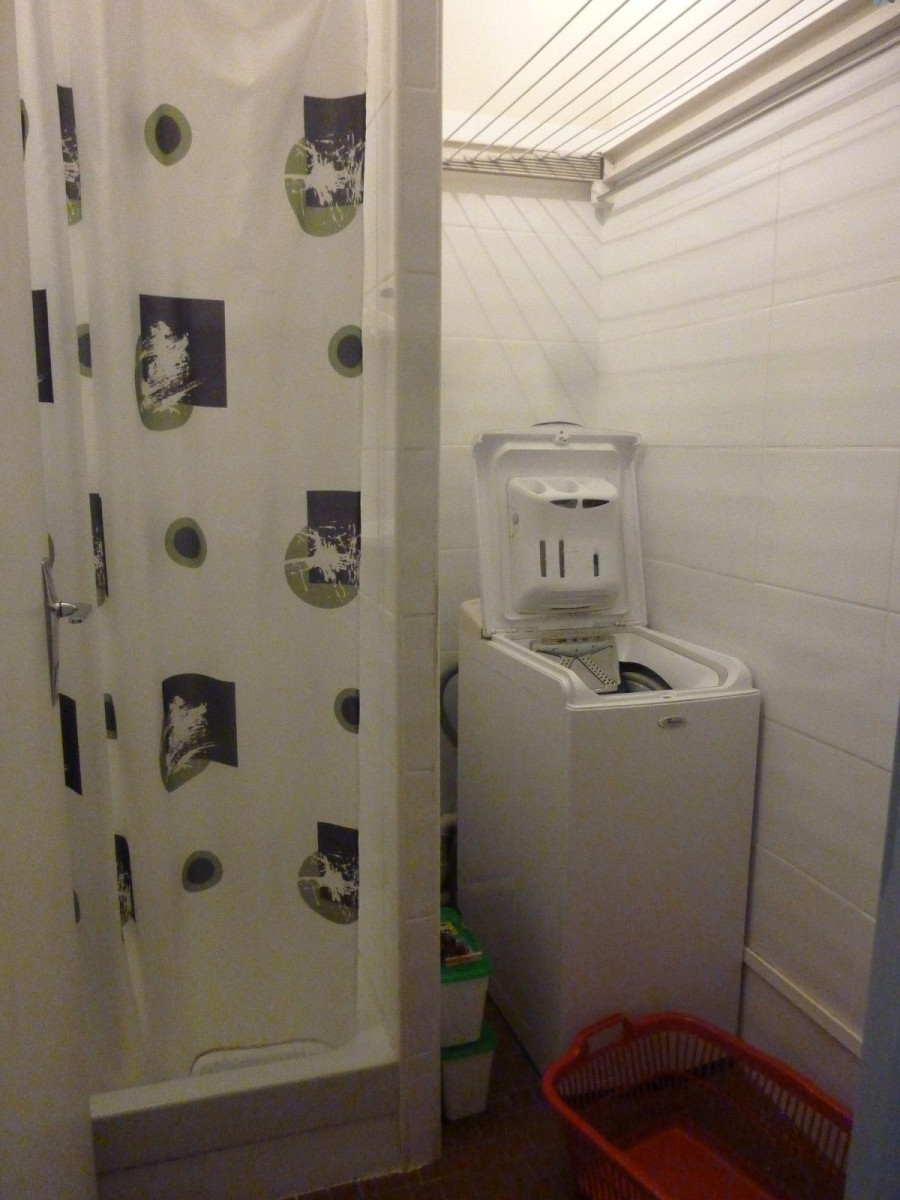 
                                                Colocation
                                                 Chambres meublées coloc Lyon 8   Tram T4 et T6