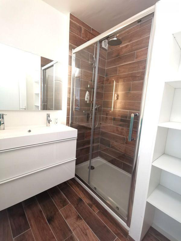 
                                                Colocation
                                                 Chambres meublées dans beau T4 71m² au calme