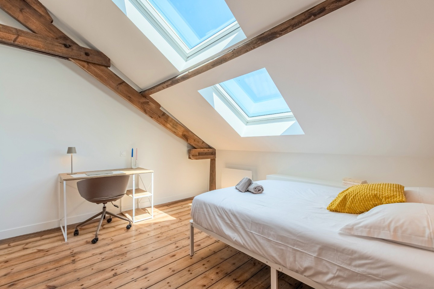 
                                                Colocation
                                                 Chambres privées avec sdb - Coliving - Centre