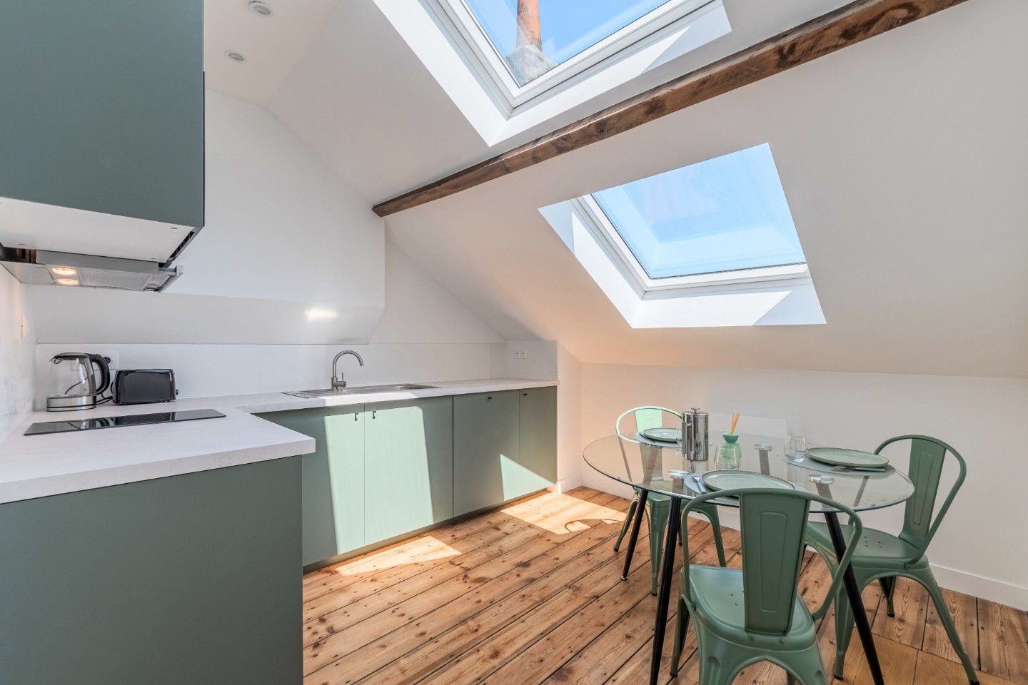 
                                                Colocation
                                                 Chambres privées avec sdb - Coliving - Centre