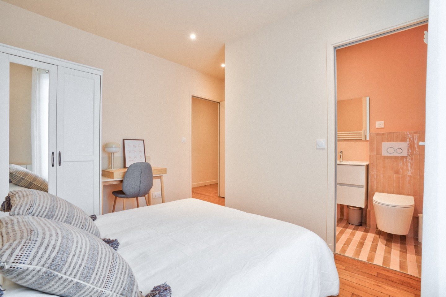 
                                                Colocation
                                                 Chambres privées avec sdb - Colombes