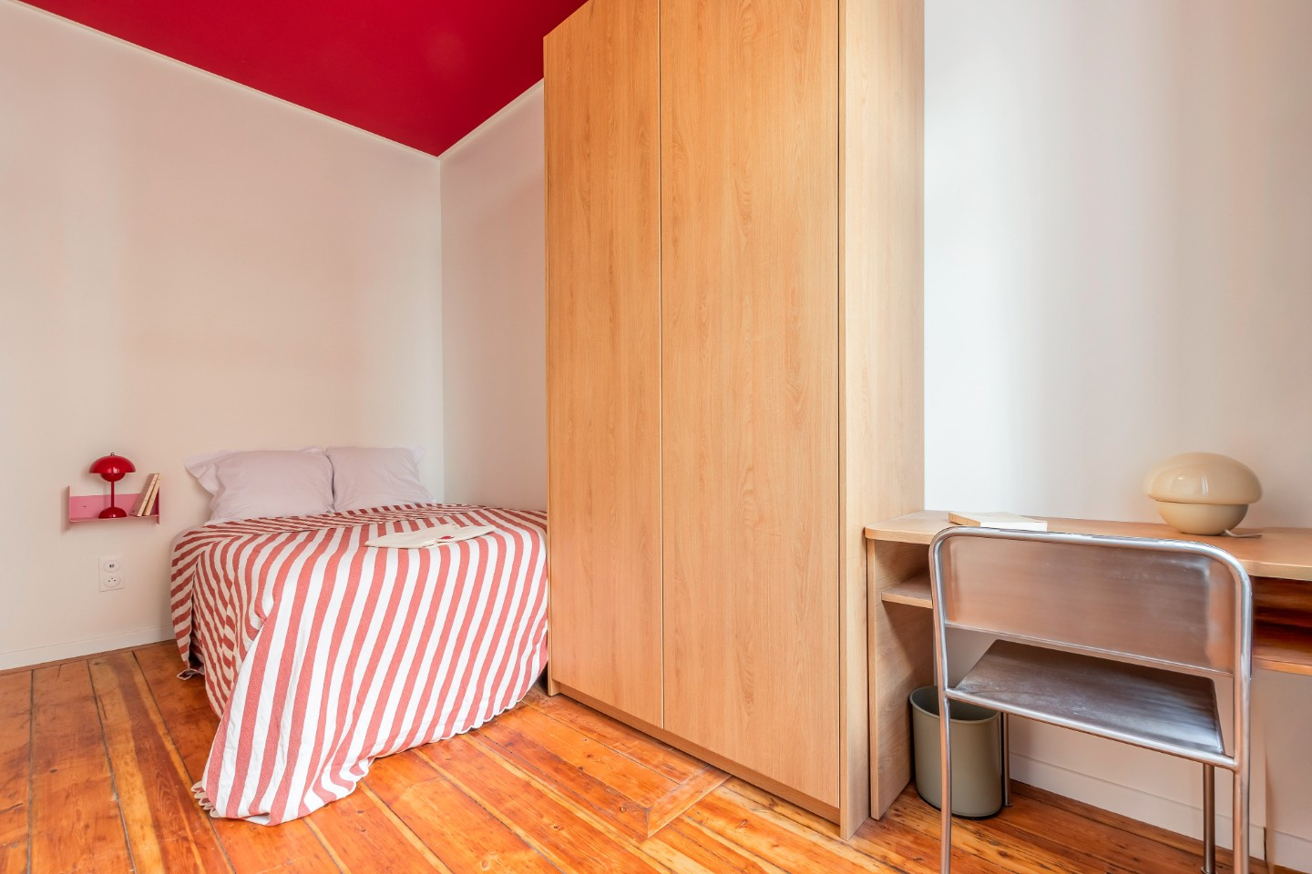 
                                                Location
                                                 Chambres privées avec sdb en coliving - Centre