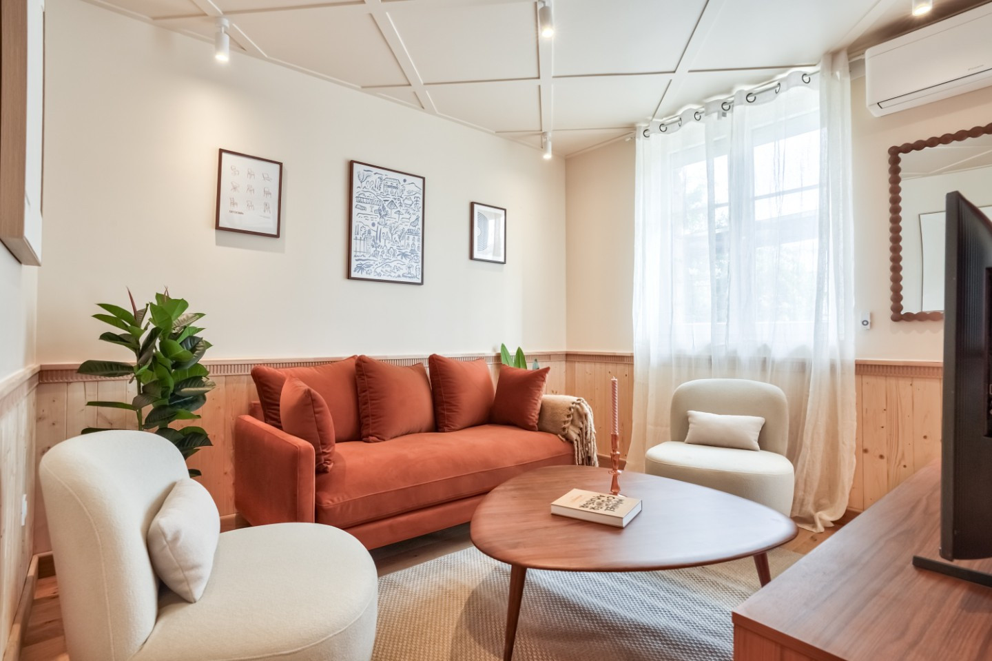 
                                                Colocation
                                                 Chambres privées avec sdb - Issy-Les-Moulineaux