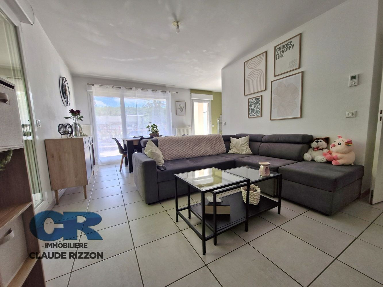 
                                                Vente
                                                 CHAMPIGNEULLES - 3 pièces à vendre