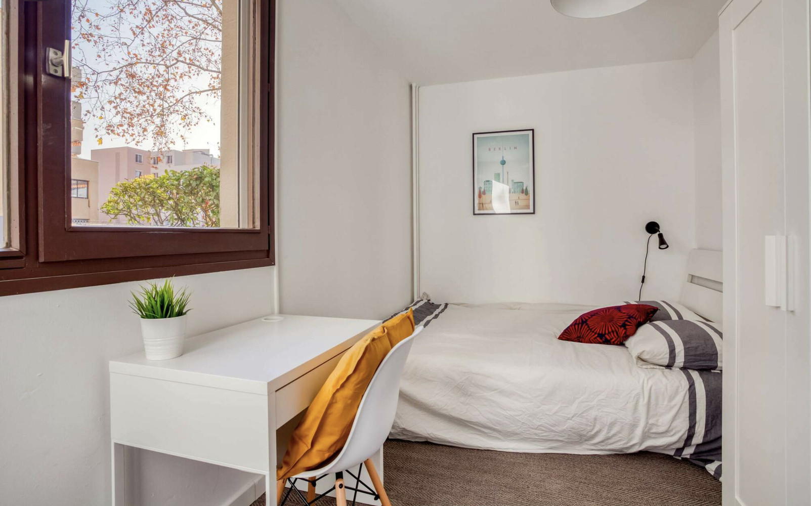
                                                Colocation
                                                 Chambre en colocation appartement meublé
