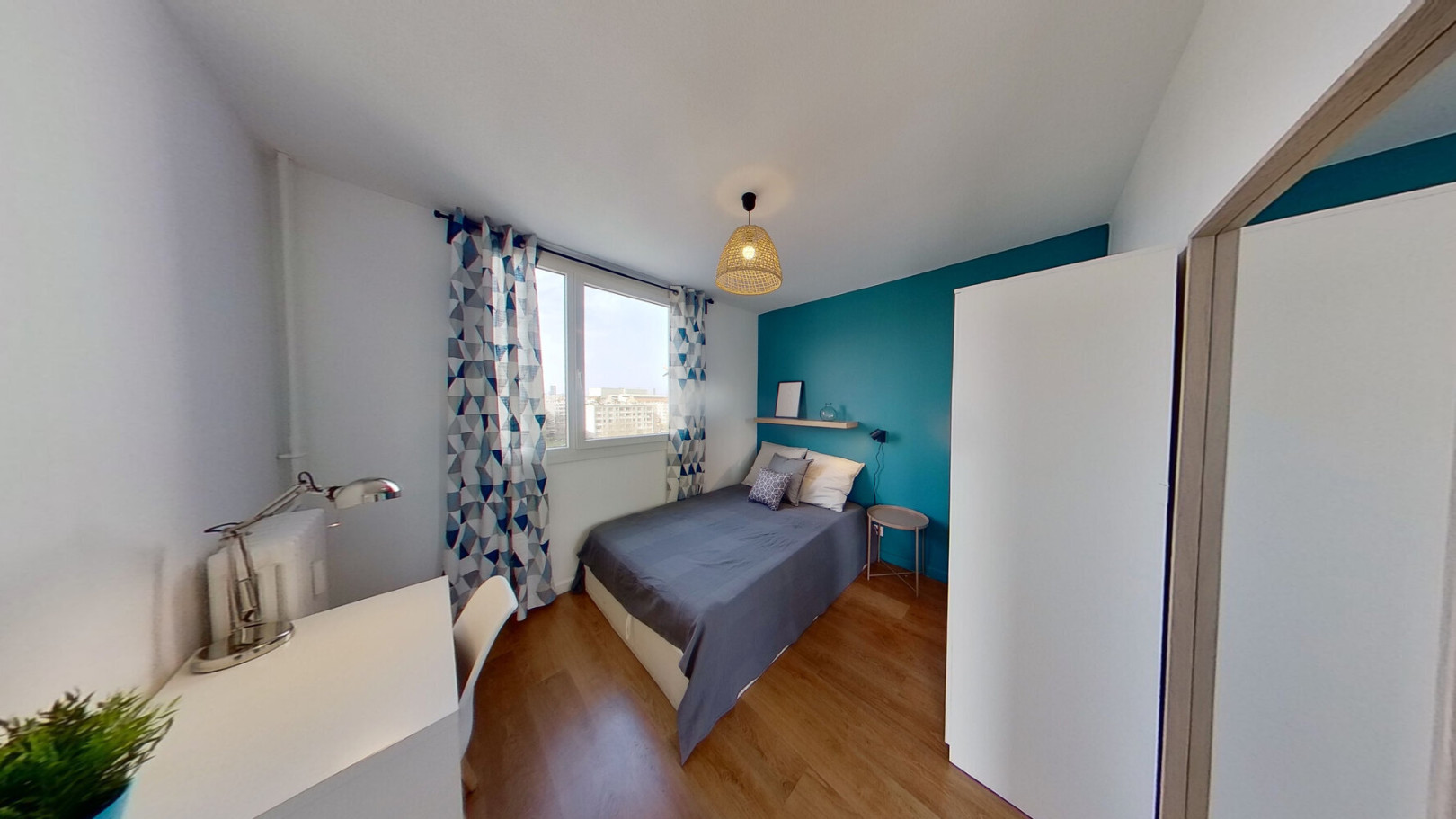 
                                                Colocation
                                                 Chambre en colocation appartement meublé