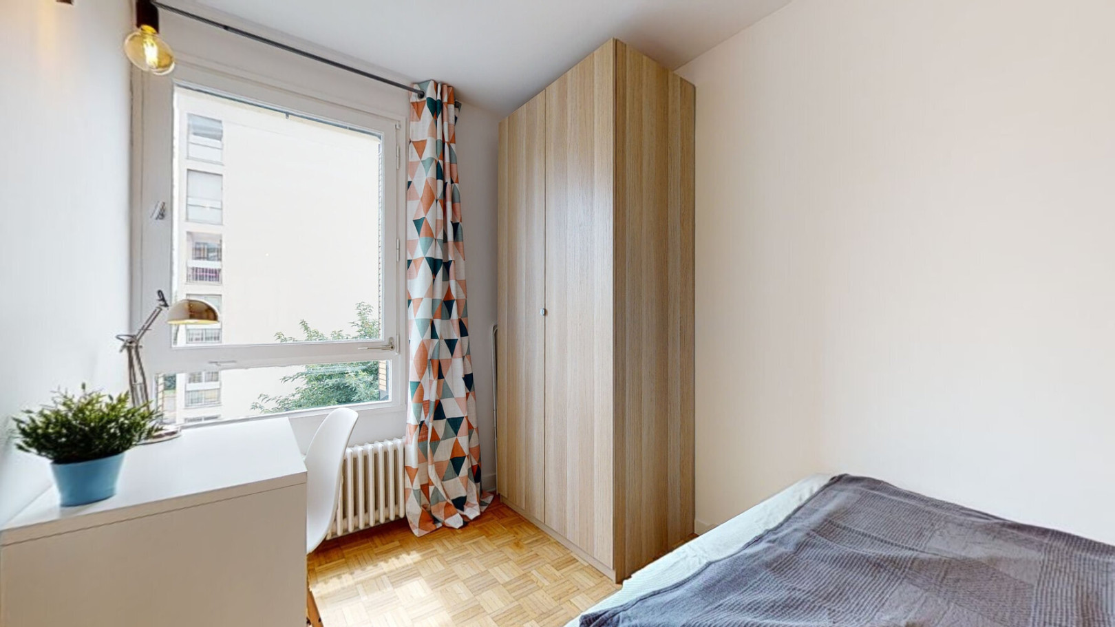 
                                                Colocation
                                                 Chambre en colocation appartement meublé