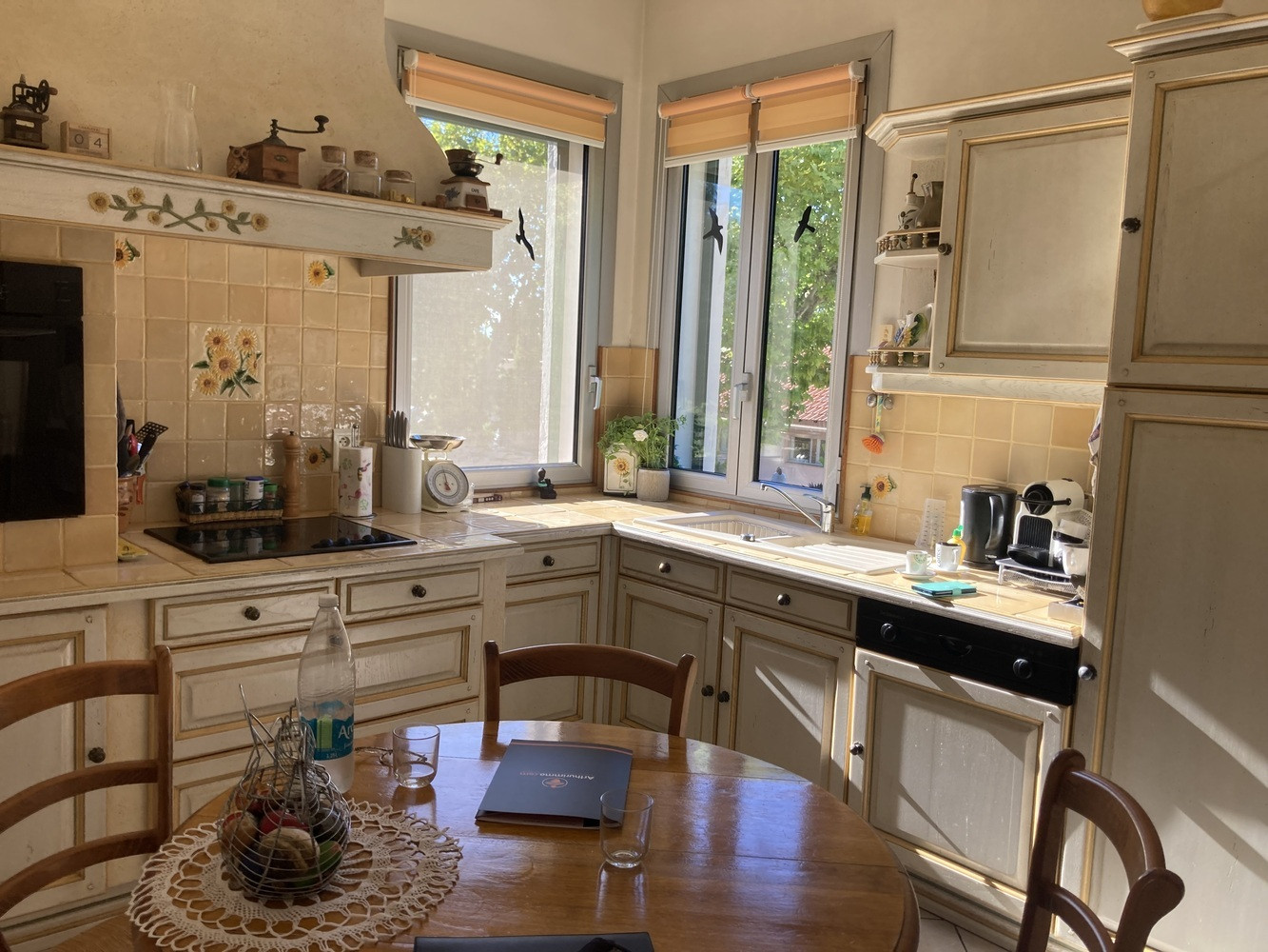 
                                                Vente
                                                 CHARLEVAL Maison T6, 110 m² en R+1 , garage