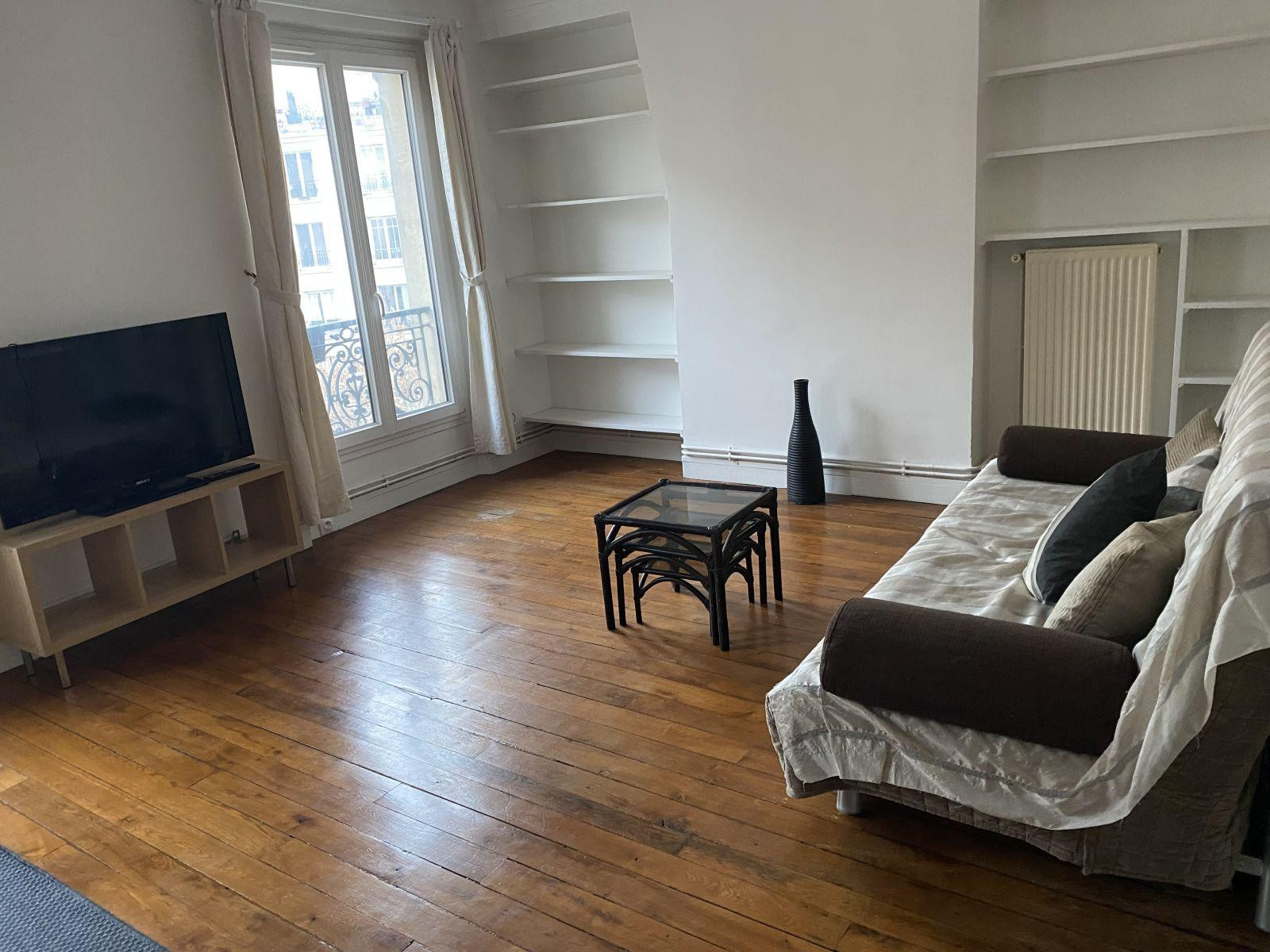 
                                                Location
                                                 Charmant 2 pièces