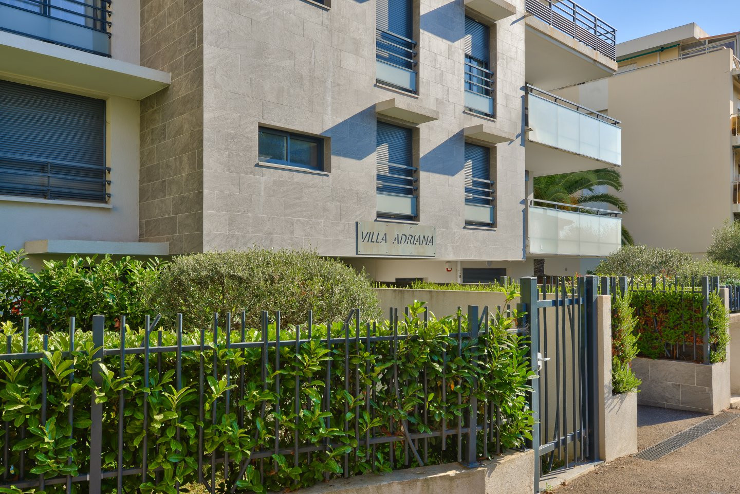 
                                                Vente
                                                 Charmant 2 pièces en parfait état,  jardin de 55m2