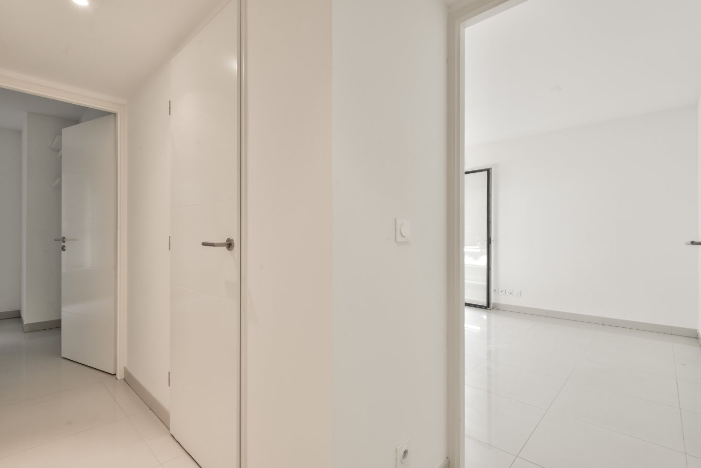 
                                                Vente
                                                 Charmant 2 pièces en parfait état,  jardin de 55m2
