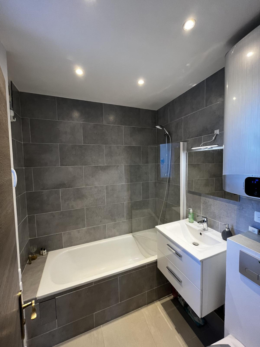 
                                                Location
                                                 Charmant 2 pièces Meublé de 39m²