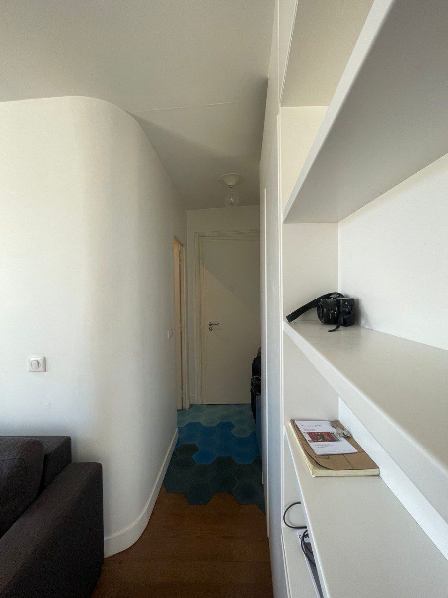 
                                                Location
                                                 Charmant 2 pièces meublé Paris 11