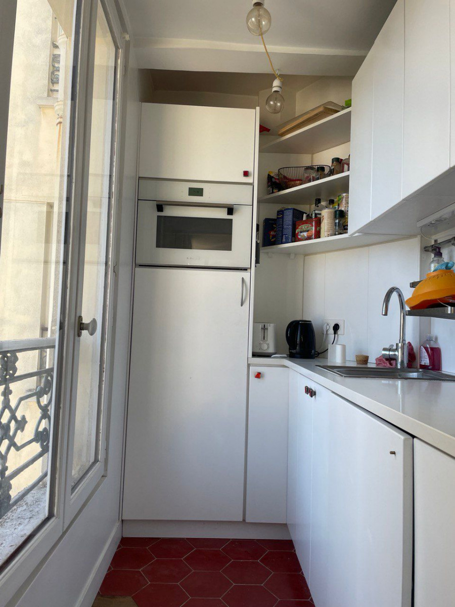 
                                                Location
                                                 Charmant 2 pièces meublé Paris 11