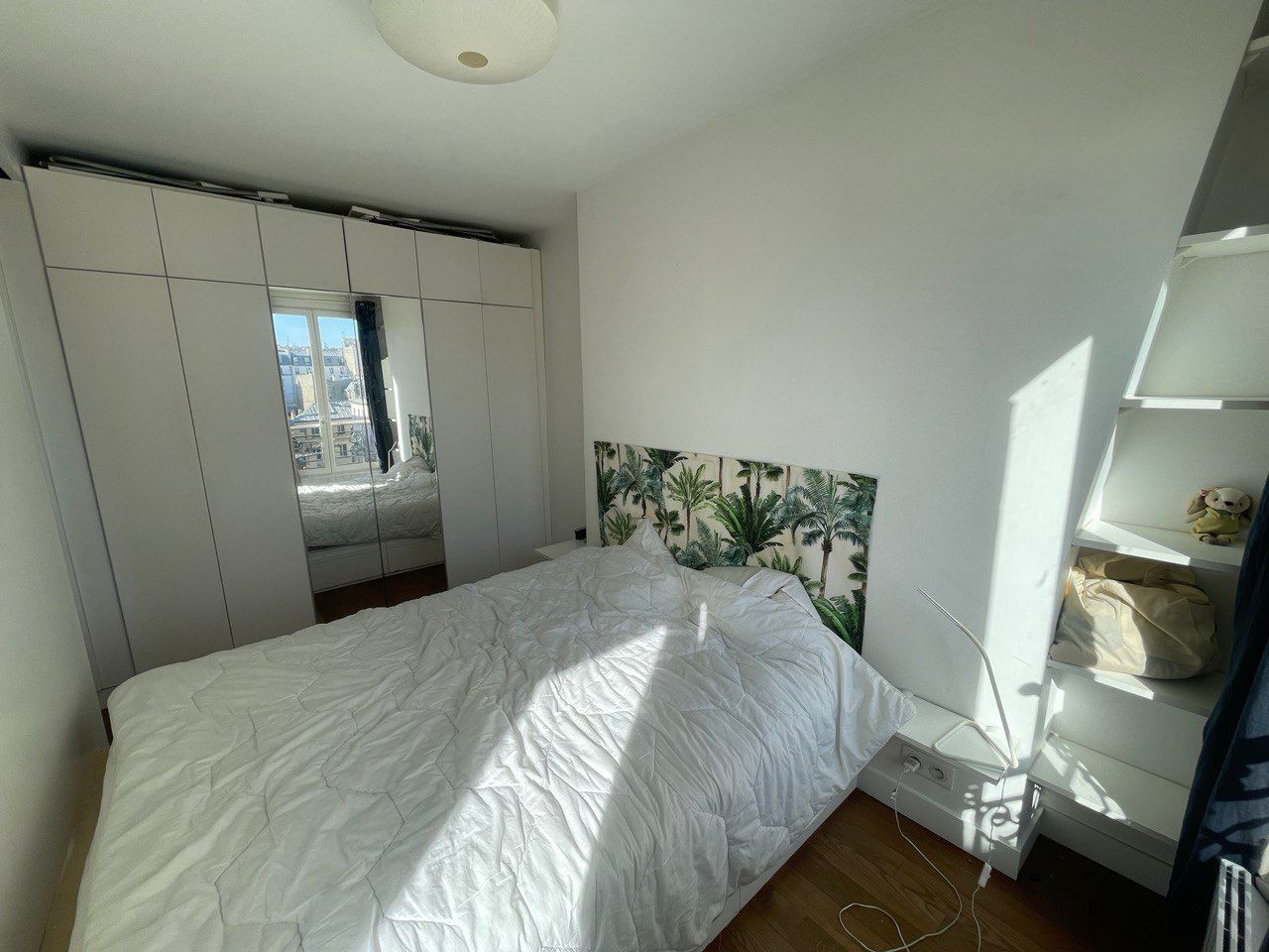 
                                                Location
                                                 Charmant 2 pièces meublé Paris 11