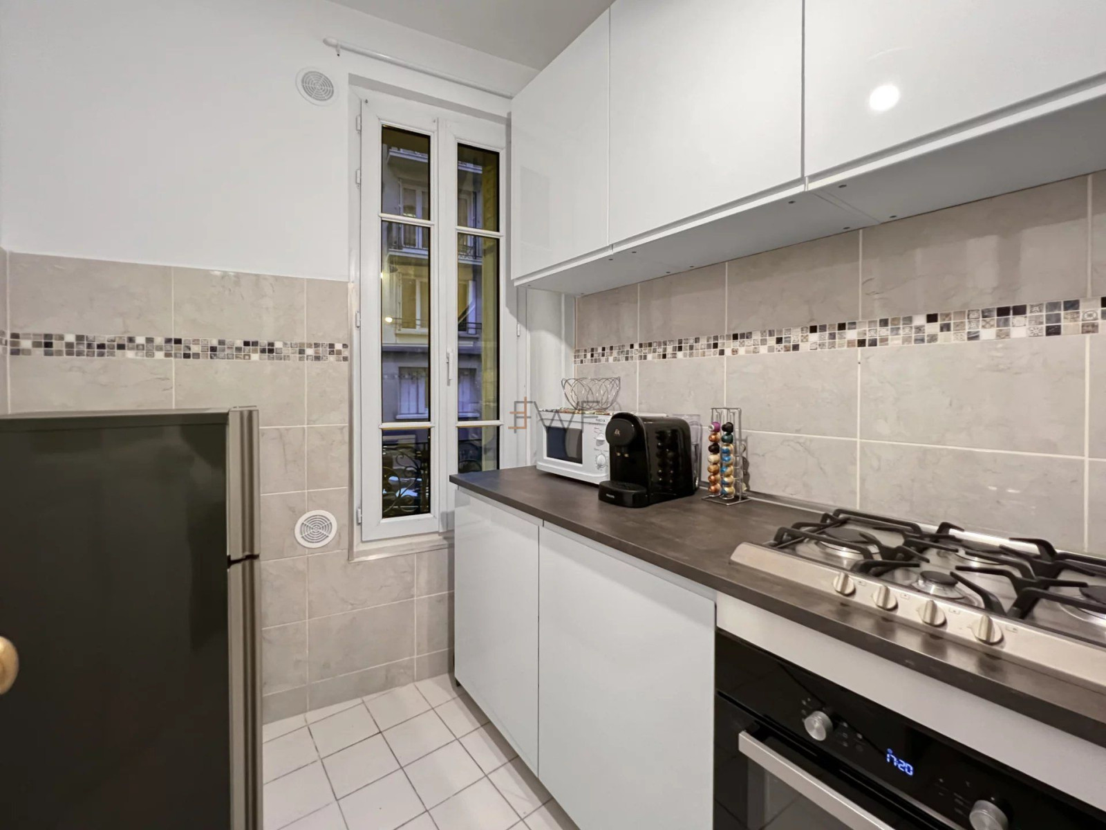 
                                                Location
                                                 Charmant 2 Pièces Meublé, Récemment Rénové - Route de la Reine, Boulogne