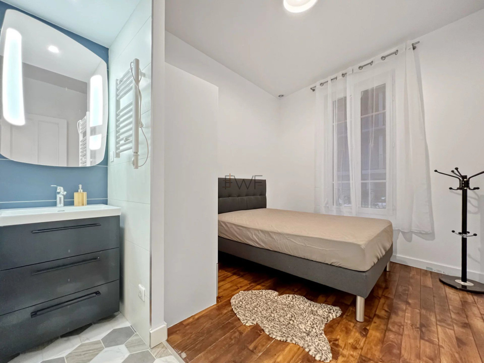 
                                                Location
                                                 Charmant 2 Pièces Meublé, Récemment Rénové - Route de la Reine, Boulogne