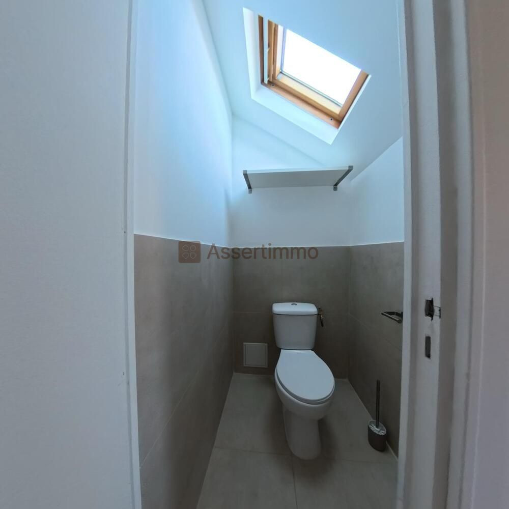 
                                                Location
                                                 Charmant 2 pièces meublé refait à neuf – plei