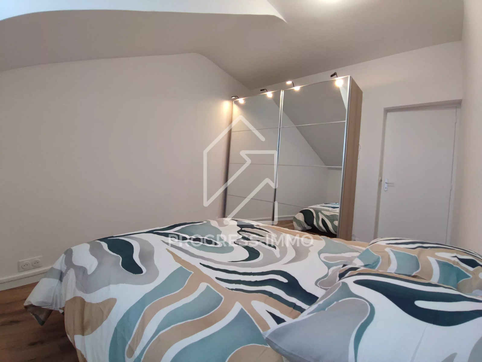 
                                                Location
                                                 ✨ Charmant 2 Pièces Traversant – Calme & Lumineux ☀️