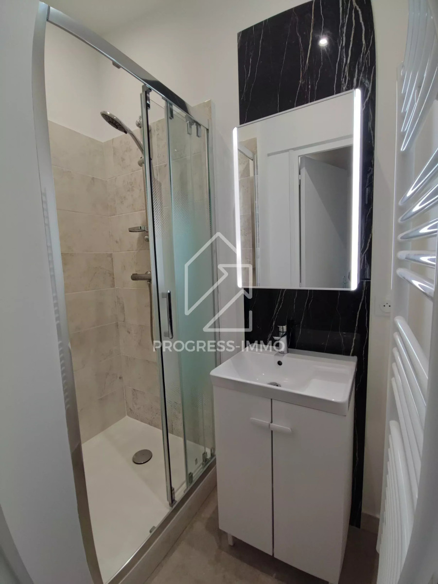 
                                                Location
                                                 ✨ Charmant 2 Pièces Traversant – Calme & Lumineux ☀️