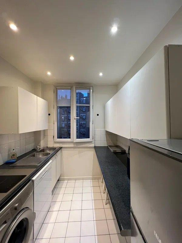 
                                                Location
                                                 Charmant 2P 41m² meublé calme et lumineux