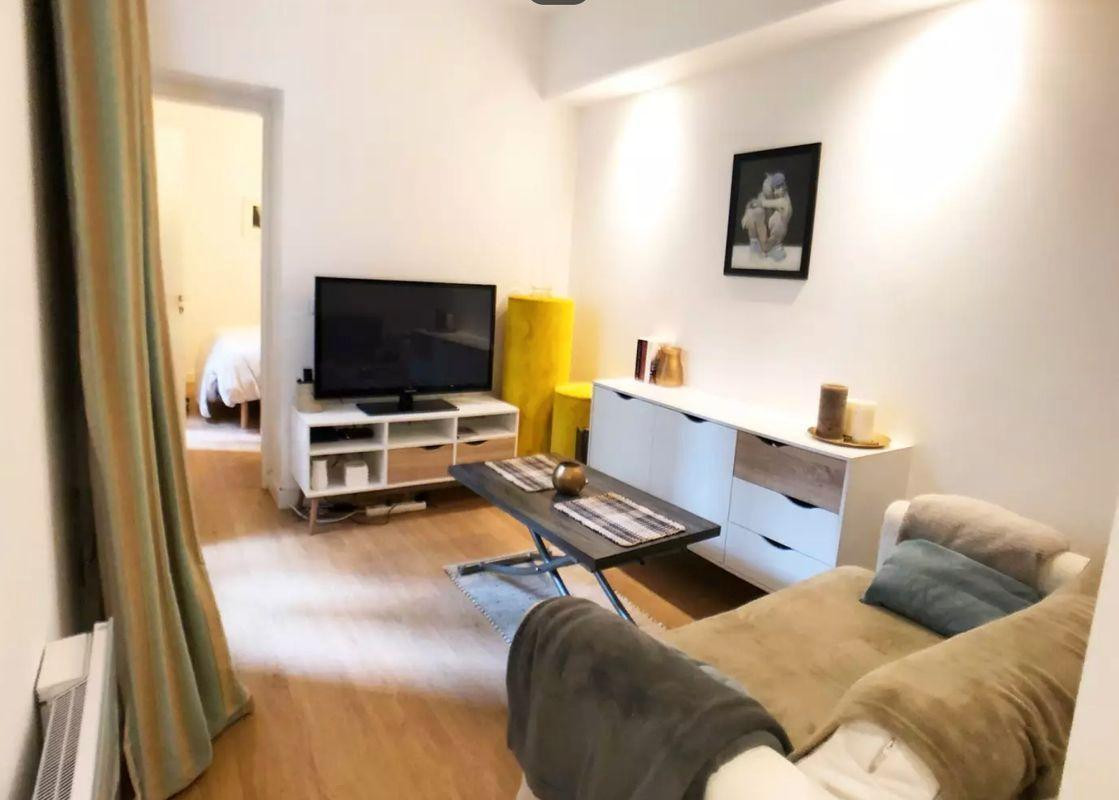 
                                                Location
                                                 Charmant 2P meublé 32m² sur cour privative